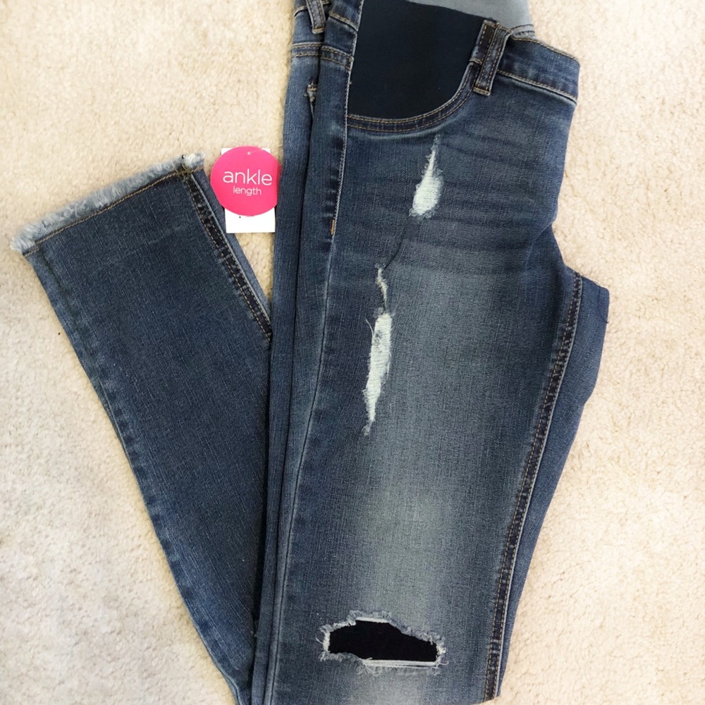Maternity Jeans - Picture 4 of 6